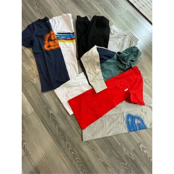 NWOT Skechers sweatpants and shirt 7 piece bundle Size M - Picture 1 of 10